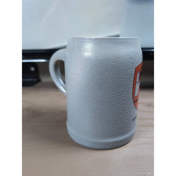 Volkswagen 1/2 0.5 L mug Beer Stein Made In Germany Red Shield Black Wolf Castle - Picture 2 of 10